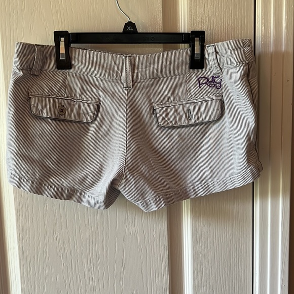 Rusty Shorts - Picture 2 of 2
